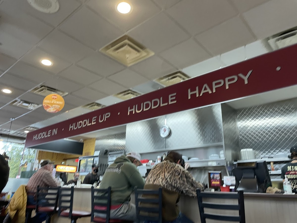 Huddle House-3
